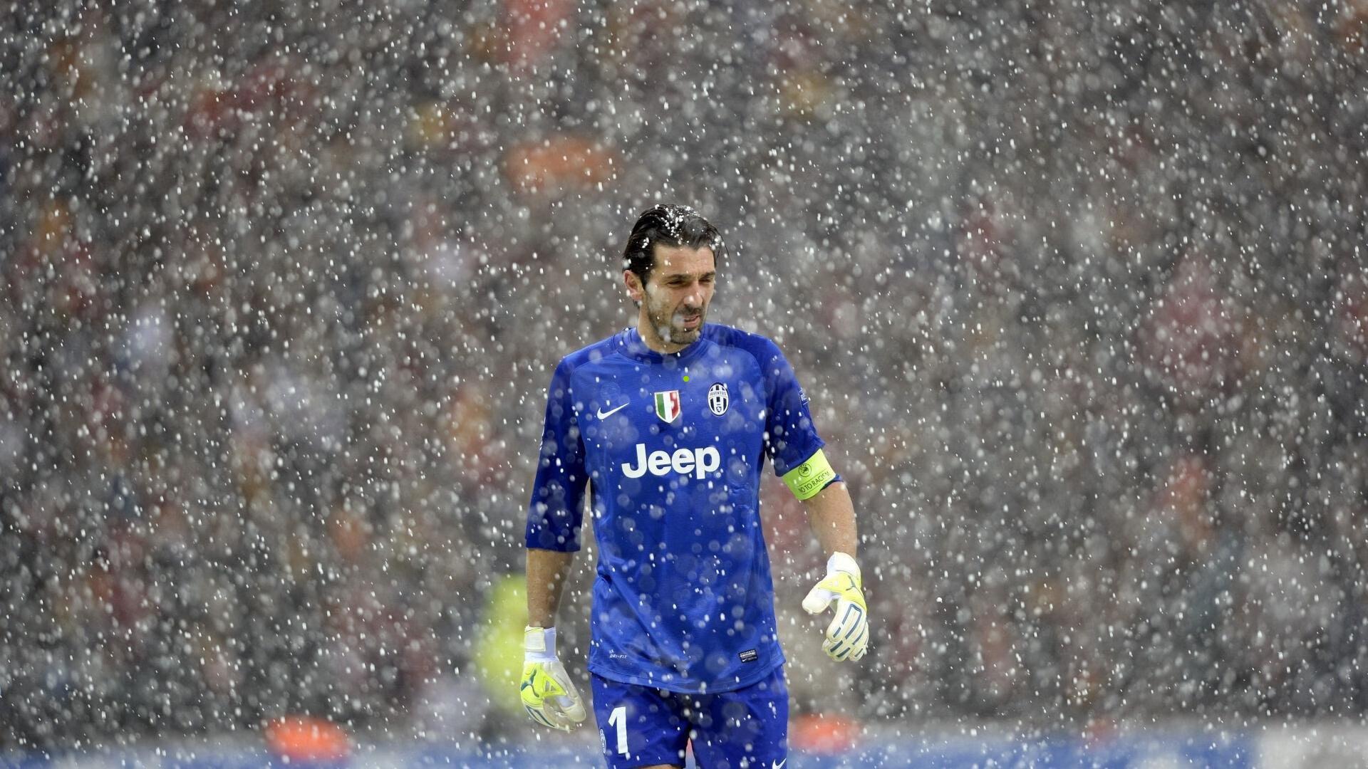 【华体会】半场激战！沃尔夫斯堡与科隆1-1平分秋色，阿穆拉闪击破门，瓦尔德施密特关键扳平